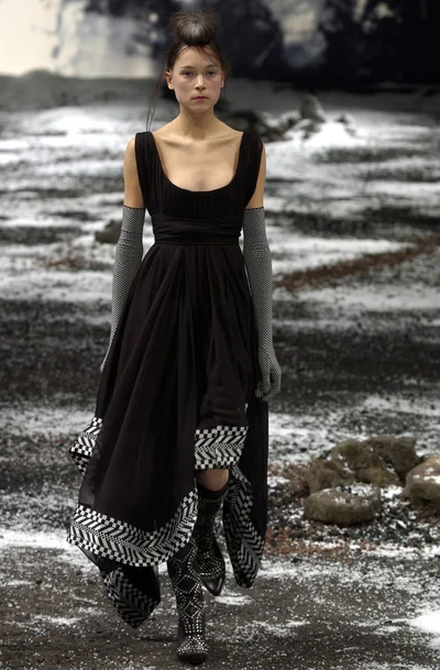 Look 34